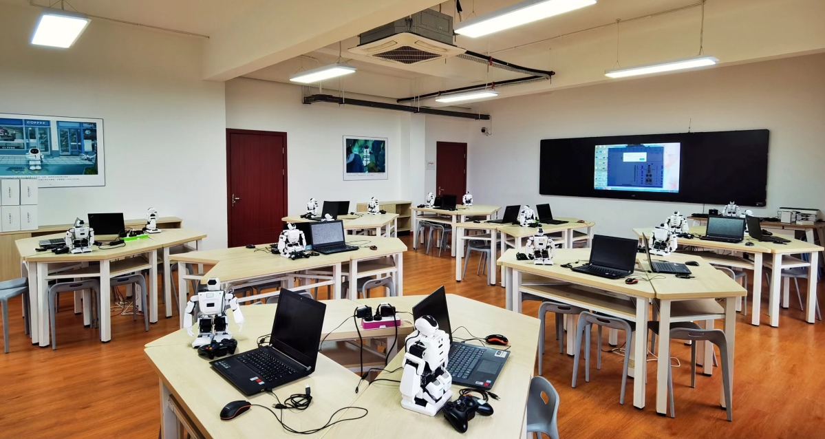 樂航科技機器人主題館